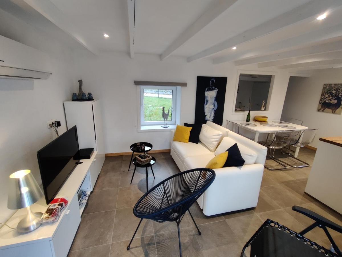 Chalet Des Sources. Wasseiges Esterno foto
